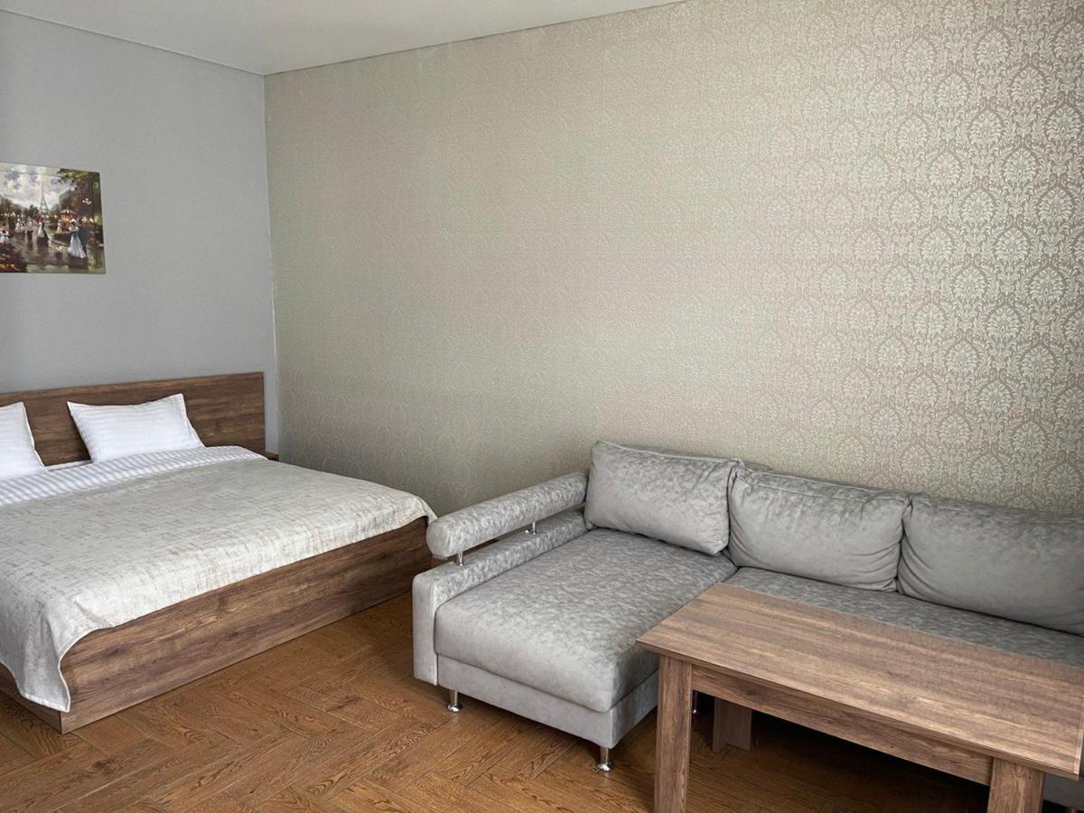 Club City House Klumba Apartamento Odesa Exterior foto